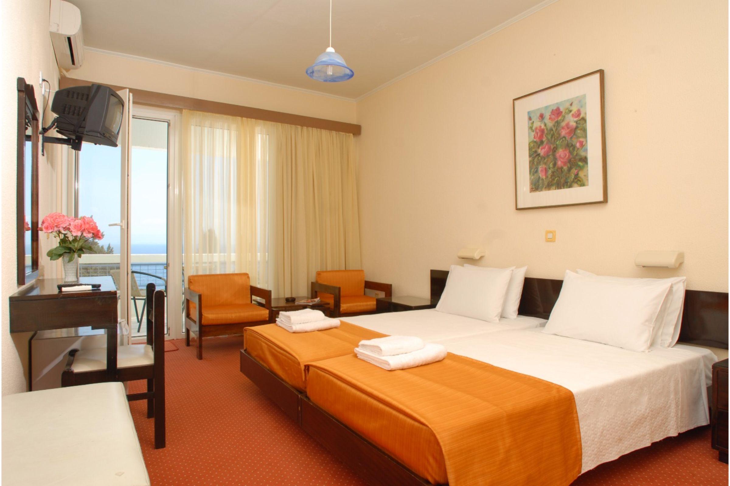 Alexandros Hotel Perama  Exteriör bild