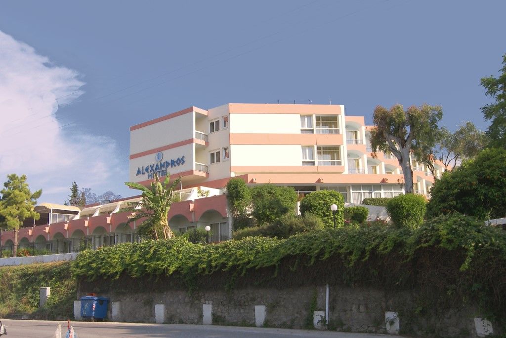 Alexandros Hotel Perama  Exteriör bild